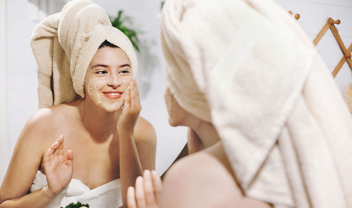 Does exfoliating help with acne?